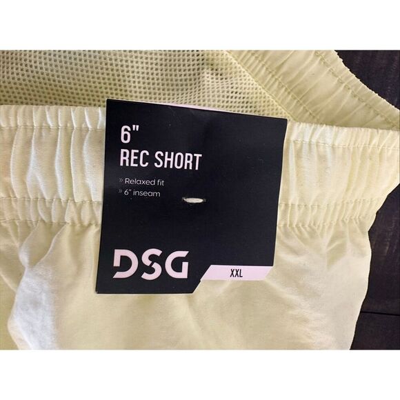 DSG Women’s Light Yellow Relaxed Fit Rec Shorts With 6” Inseam New - Picture 2 of 3
